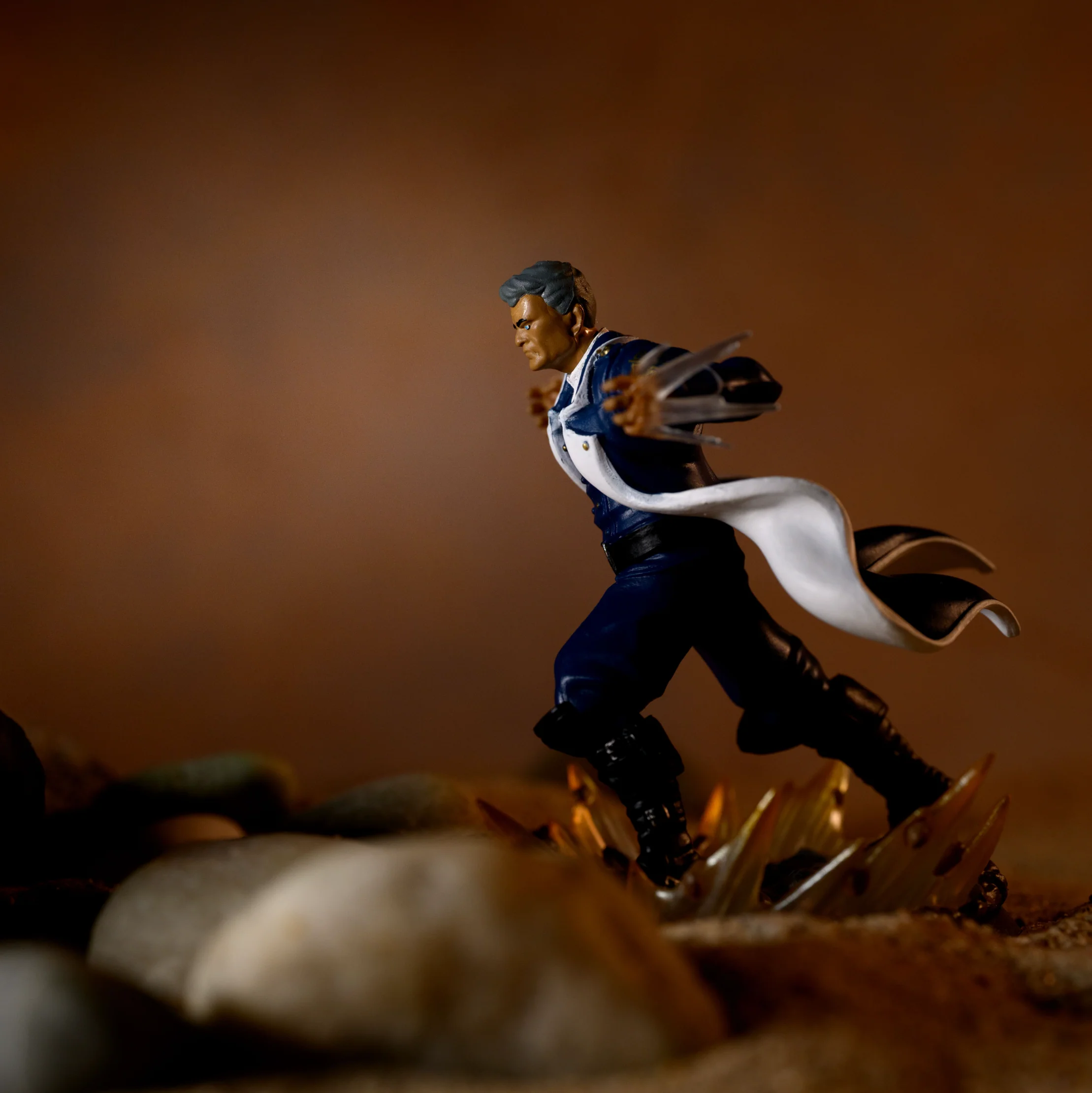 Dalinar Painted Premium Figure - Image 4