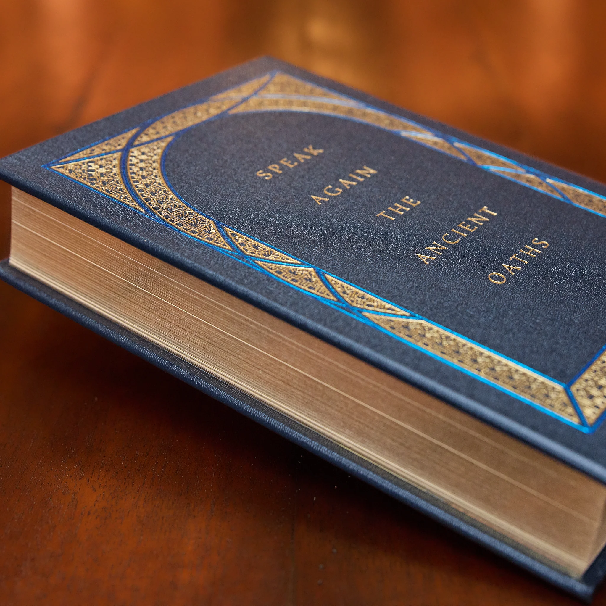 The Way of Kings Leatherbound Book - Image 4